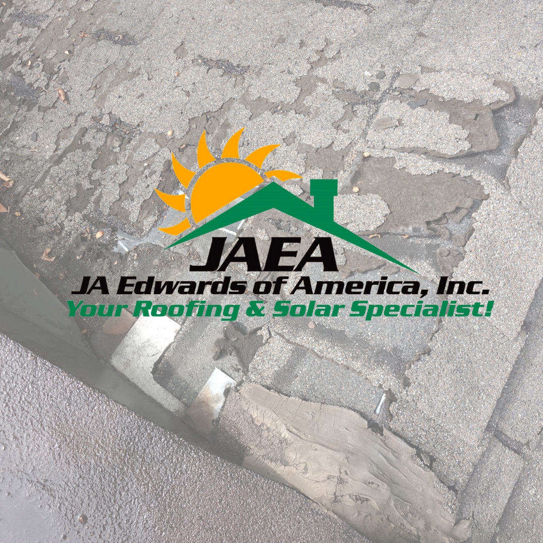 JAEARoofs's tweet photo. If a lot of granules are showing up in your gutter, you probably have damage to the shingles. It's important to be mindful of this sign of possible roof damage. Ignoring even minimal damage can lead to costly repairs down the line. 

#jaedwardsofamerica #teamjaedwards #roofi... https://t.co/zYx26vLf4F