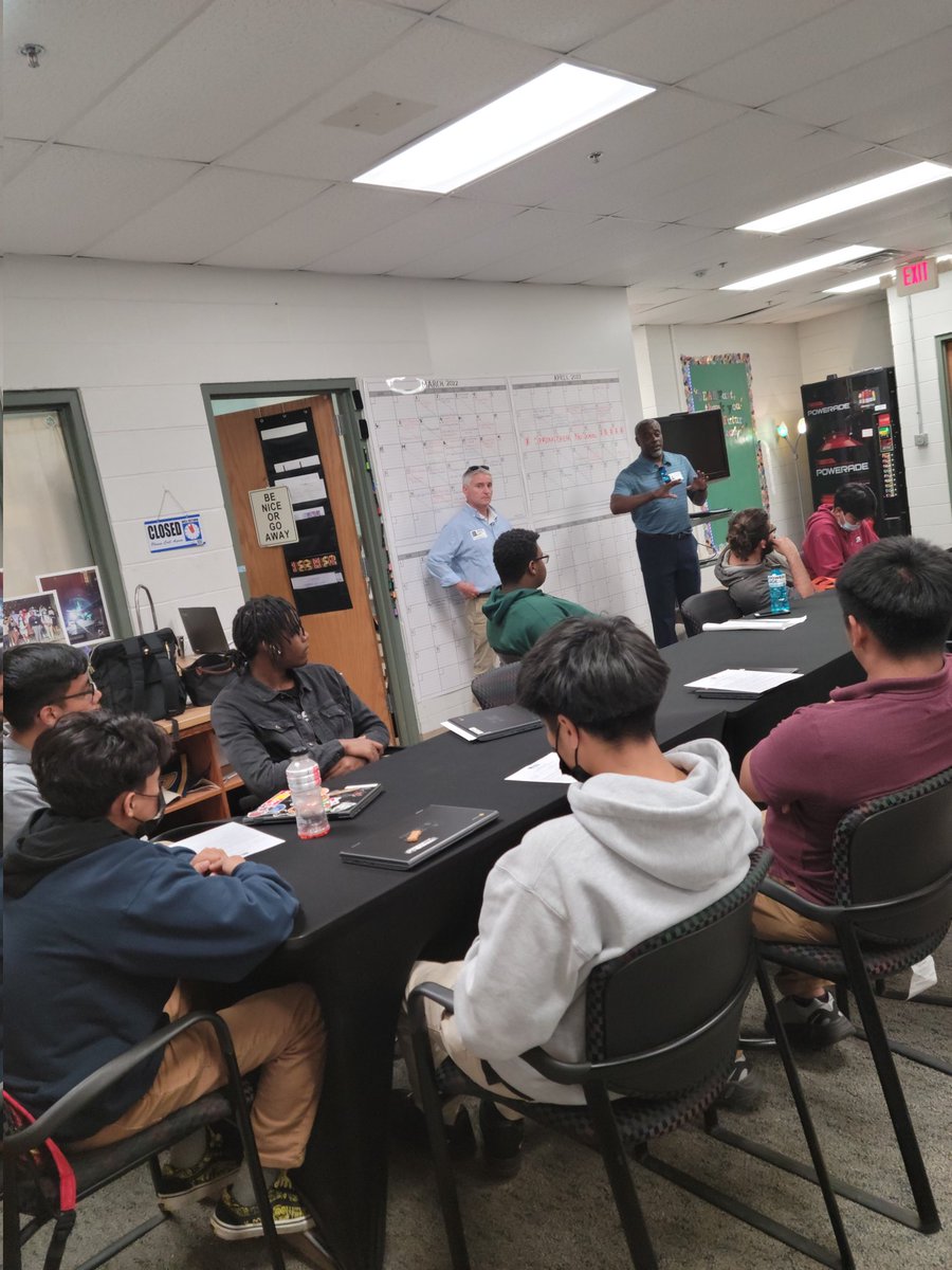 The Howard School Future Ready Institutes (@howard_ready) on Twitter photo Thank you <a href="/TCATChattanooga/">TCAT Chattanooga</a> and Mr. Harris, of the Mary Ann Garber Construction Center, for speaking to our <a href="/HustlinTigers/">The Howard School</a> Counstruction recruits. We are excited for their new opportunities! <a href="/HCSfutureready/">Office of Future Ready Students</a> <a href="/hamcoschools/">Hamilton County Schools</a> <a href="/ChattStateCC/">Chattanooga State Community College</a> Thank you <a href="/TCATChattanooga/">TCAT Chattanooga</a> and Mr. Harris, of the Mary Ann Garber Construction Center, for speaking to our <a href="/HustlinTigers/">The Howard School</a> Counstruction recruits. We are excited for their new opportunities! <a href="/HCSfutureready/">Office of Future Ready Students</a> <a href="/hamcoschools/">Hamilton County Schools</a> <a href="/ChattStateCC/">Chattanooga State Community College</a>