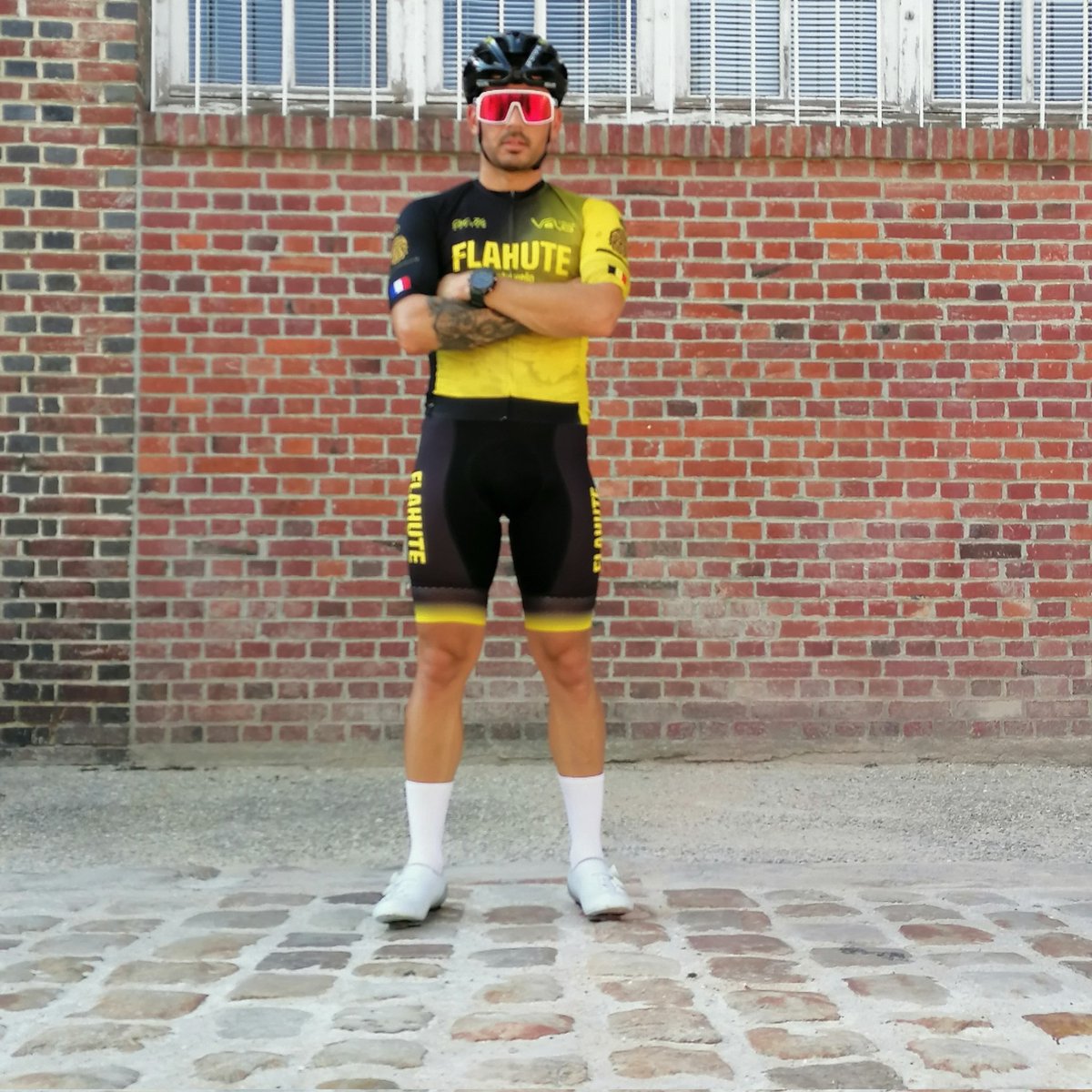 Flahute1's tweet photo. @ju_drem @EFprocycling Désolé mais j'ai mieux 😂 https://t.co/b2TuPFoOZs