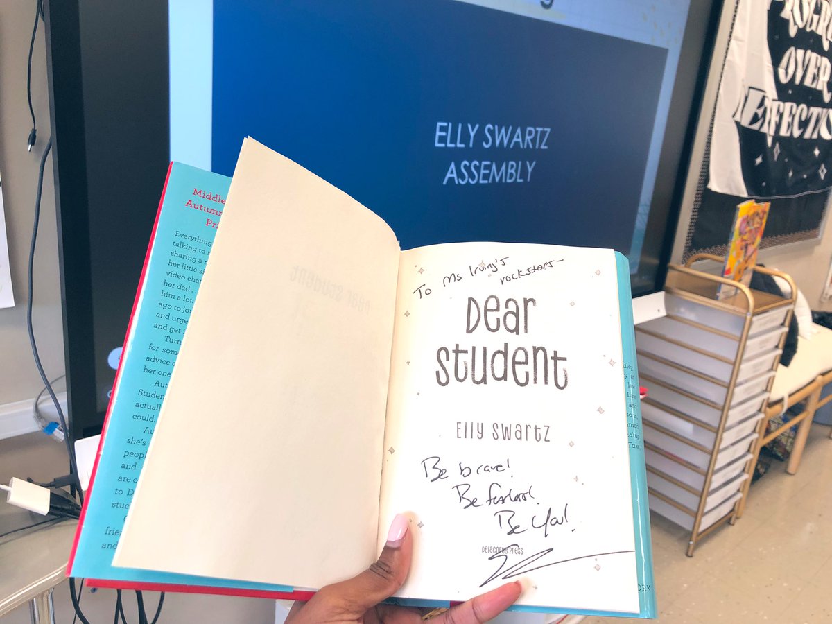 msirvingxx's tweet photo. Today we had our Author in Residence visit us today! Thank you for inspiring our writers over the school year! @ellyswartz ✏️💫 https://t.co/N5jlpGNwD8