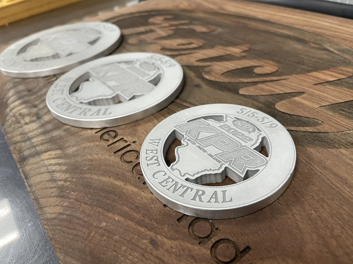 DukeWeskamp's tweet image. Some serious hardware heading out of the shop lately. We’re not just the bump board guys any more. We build all sorts of custom awards and trophies as well. @KetchProducts 
#serioushardware #KBF #KPR #HKB #GRBY #AmericanMade
