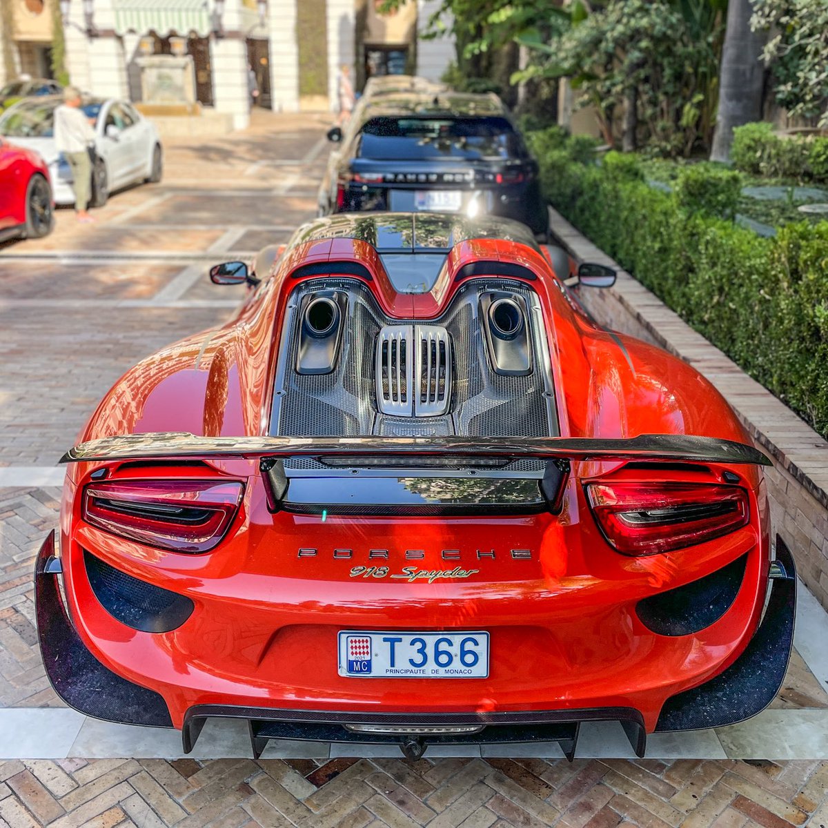 AArides's tweet photo. @_Power_Cars_ The 918 Spyder is undoubtedly one of the best modern hypercars. Check out this one I saw with the Weissach package! https://t.co/epyIpU3f6K