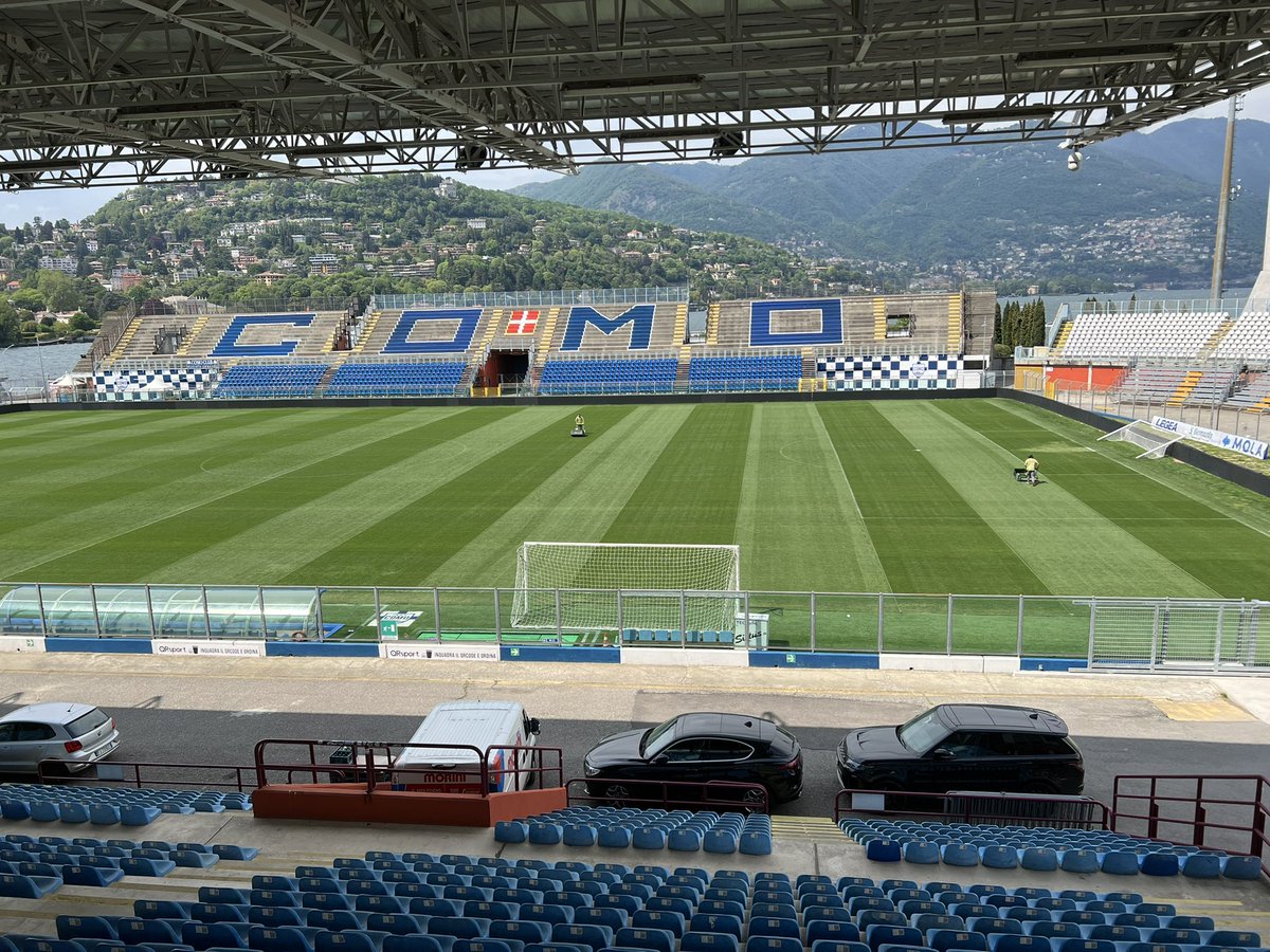 #stadium #Como #Sinigaglia work in progress to prepare the pitch for the last match of 2021-2022 #serieB Como vs Cremonese. 66 uses (19 matches and 47 training sessions) during 9 months (Sept-May). The mixtosystem pitch performed perfectly with a lot of compliments from the Club!