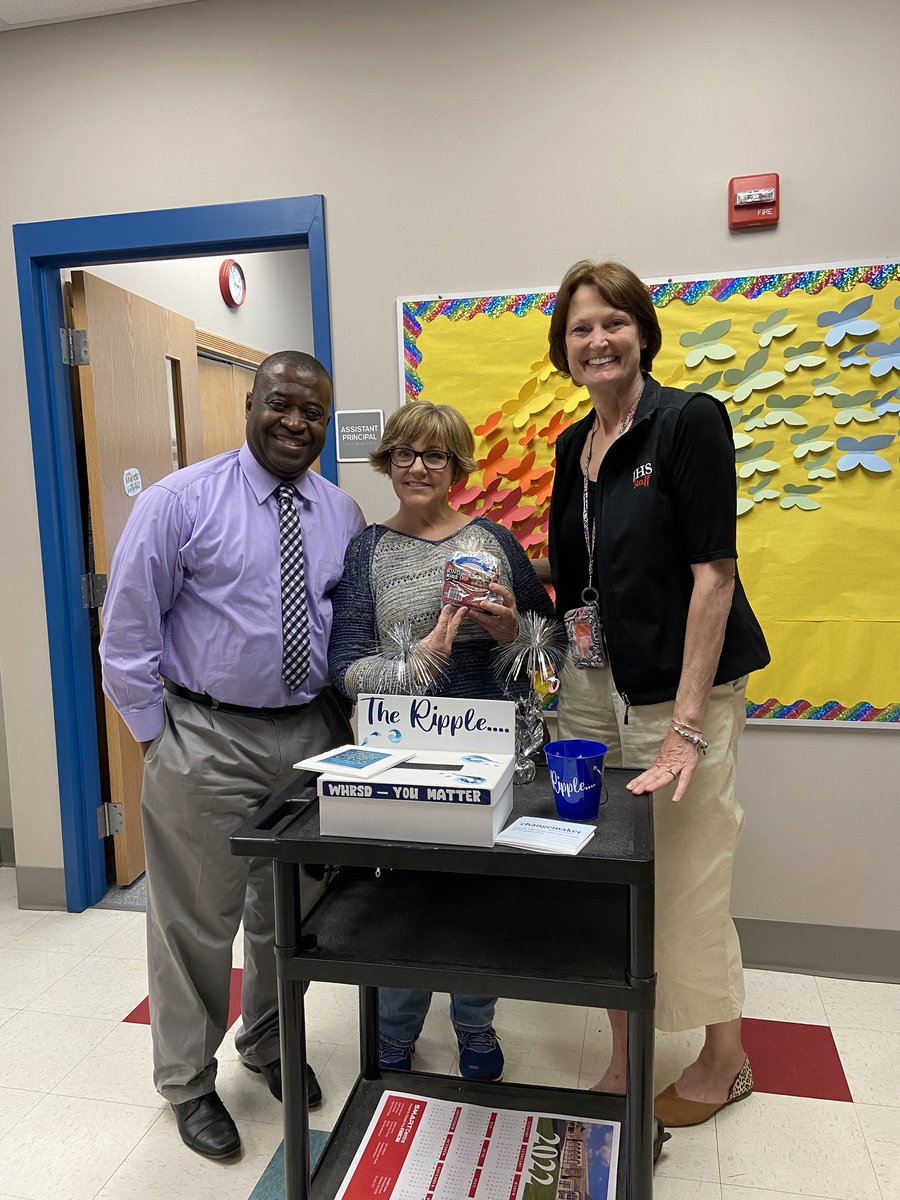 Congratulations to Rose Catrone for winning our monthly “You Matter; Change-maker Ripple Effect for April. Well done 👍🏻 ⁦<a href="/WH_Super/">Jeff Szymaniak</a>⁩ ⁦@gmferrojr⁩