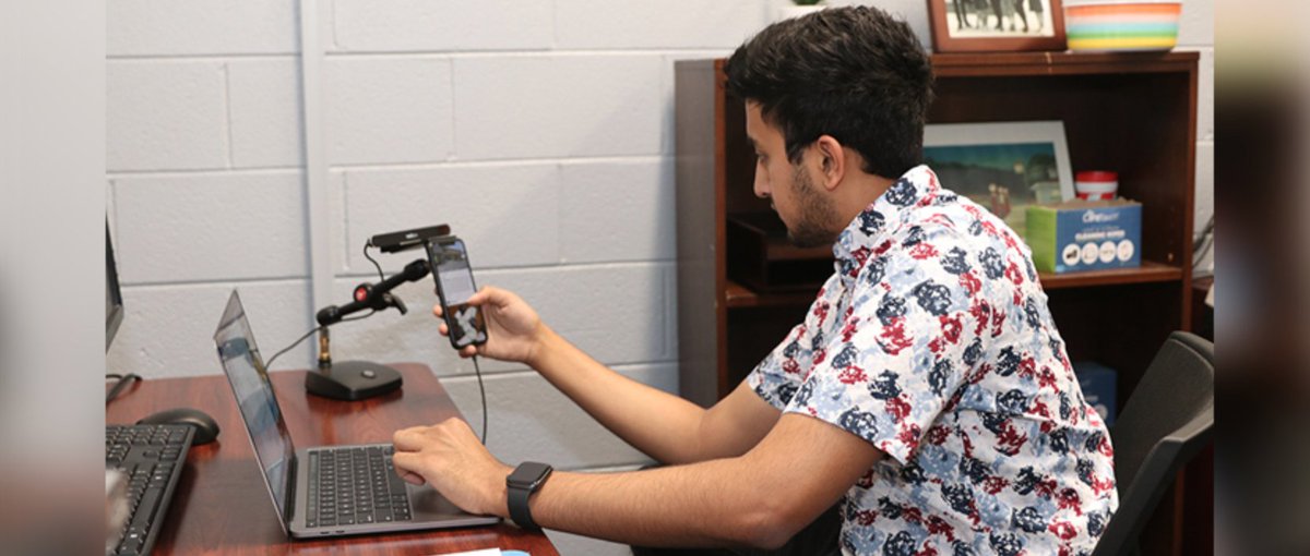 UGAGrady's tweet image. .@charanr0121, a graduating EMST/computer science dual major, reflects on his four years as a research assoc. in the @DMAClab.

"As time went by, he became an indispensable team player and helped with things we couldn’t do otherwise,” said @wojdynski.

t.uga.edu/83F