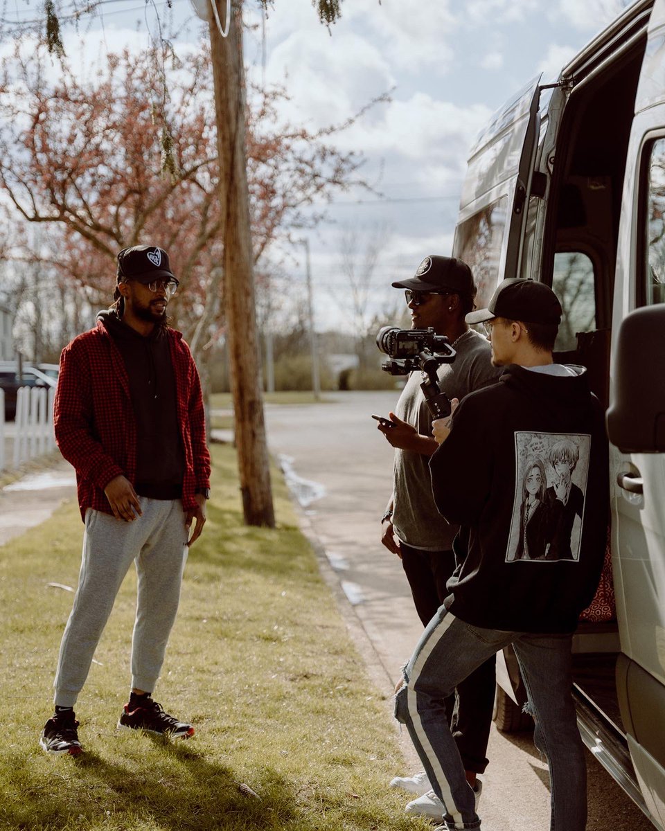 scotty_spark's tweet photo. Coming to a city near you. BLP and Tech

we are building the software for personalization custom apparel at scale. our technology connects the world's most influential companies and creators with high end global leaders to provide them best custom quality 

#NFTGiveaways #BYAC https://t.co/zmILKZi0oG