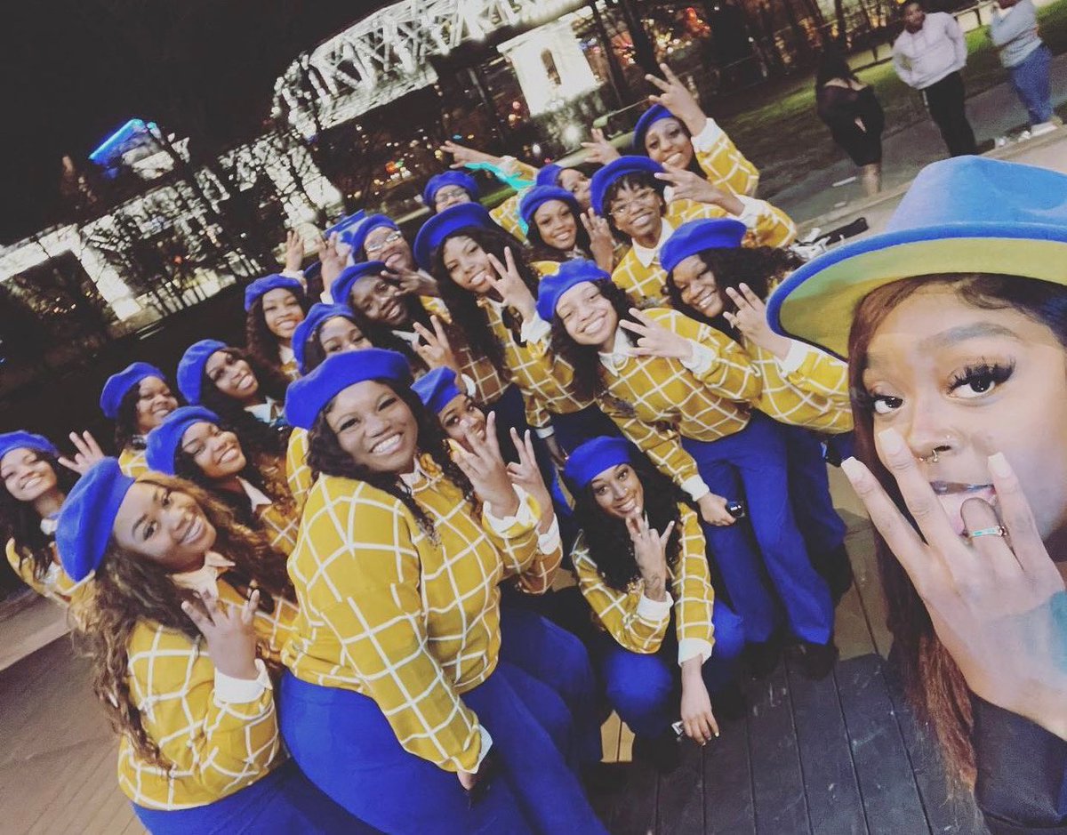 khaliasalterego's tweet image. y’all already knew that though🫶🏼