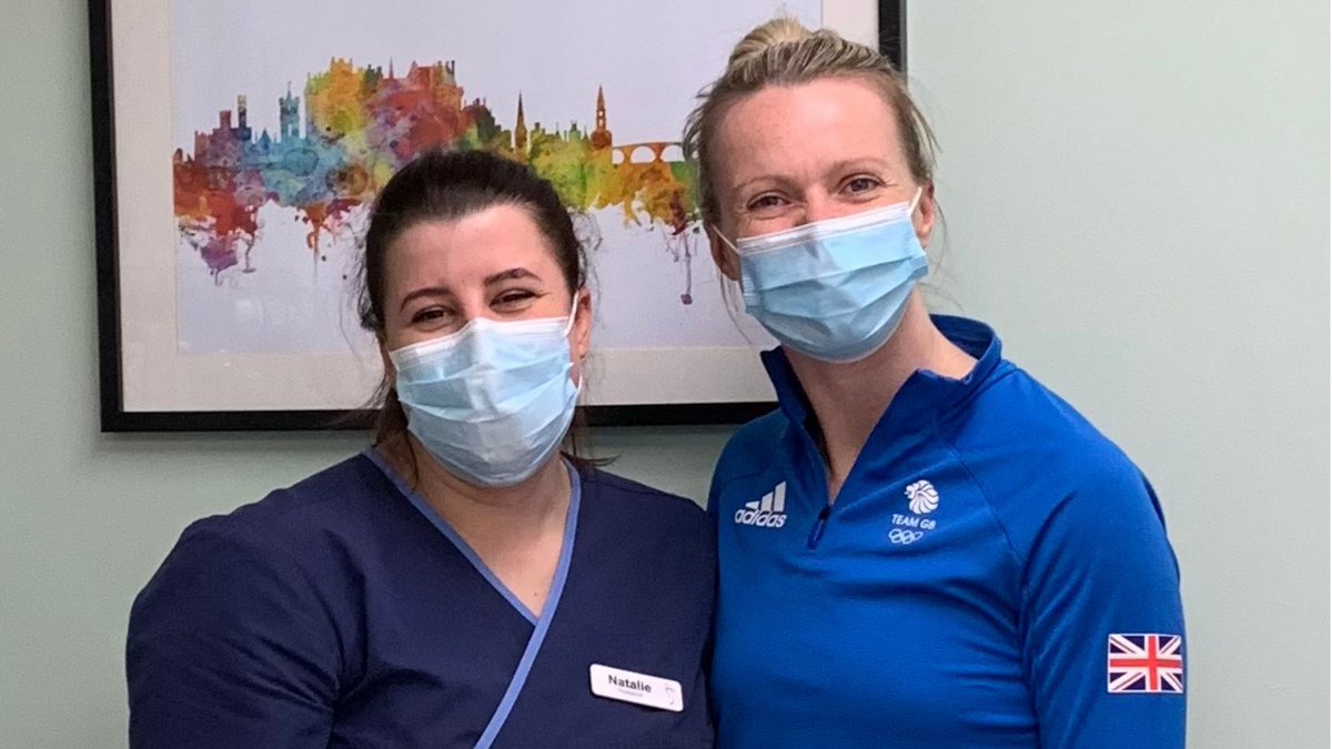 Well it’s not every day you get to meet one of the world’s greatest athletes! Olympic Gold medalist Vicky Wright popped by today and was kind enough to pose for a photo with Natalie. Not only is she an amazing curler but she is also an NHS nurse! All round champion🥇