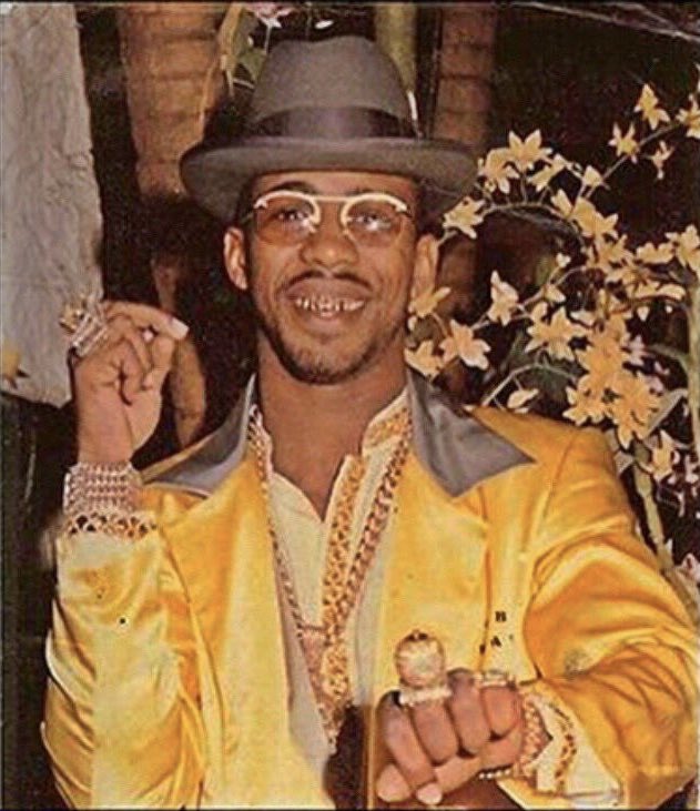 RICHARD “CONVERTIBLE BURT” SIMMONS. MIAMI. 1987. Thread from Boss