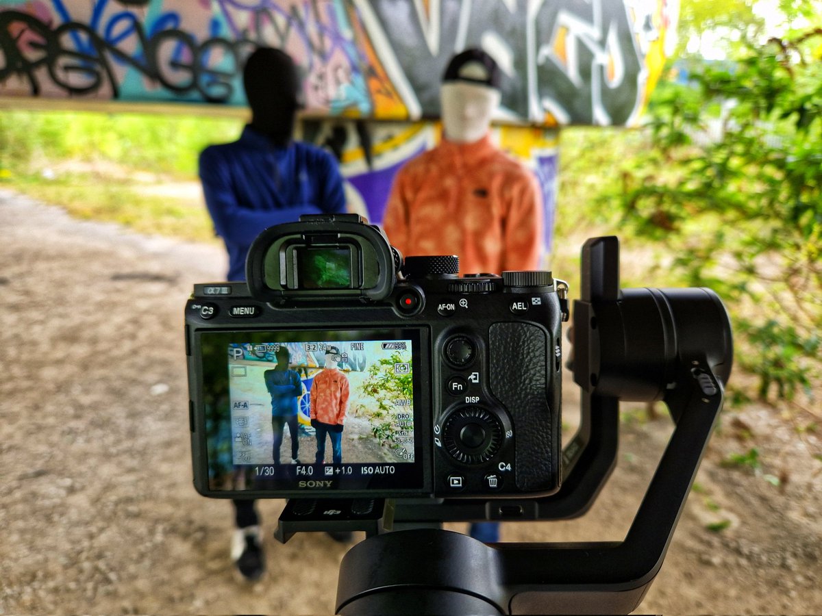 McKnightProd's tweet photo. Fantastic music video shoot to start the week with on Bank Holiday Monday with Ghost Anon, an up and comimg Manchester artist 📽🎬 https://t.co/99tnUmu1g0