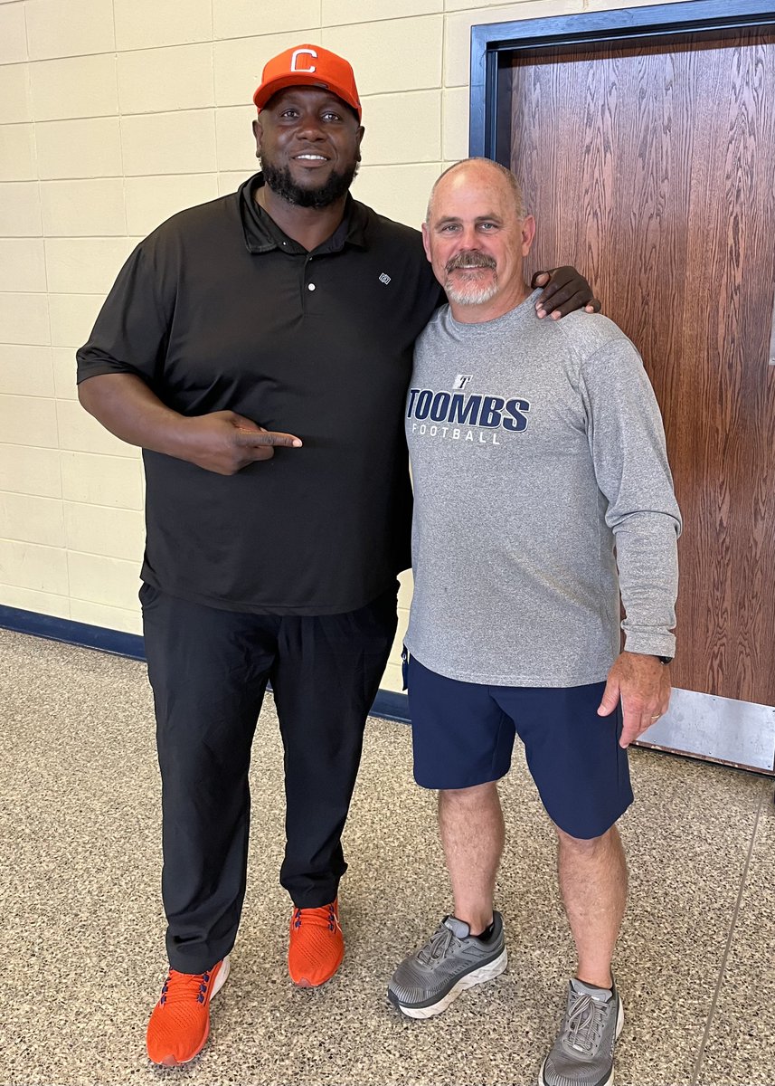 Proud to welcome one of Toombs County's own, <a href="/CoachEason1/">Coach Nick Eason</a>, to town as he makes his way through South Georgia hot on the recruiting trail for <a href="/ClemsonFB/">Clemson Football</a>! Thanks for spending some time at HOME with the <a href="/ToombsFootball1/">Toombs Football</a> Bulldogs! #beadog