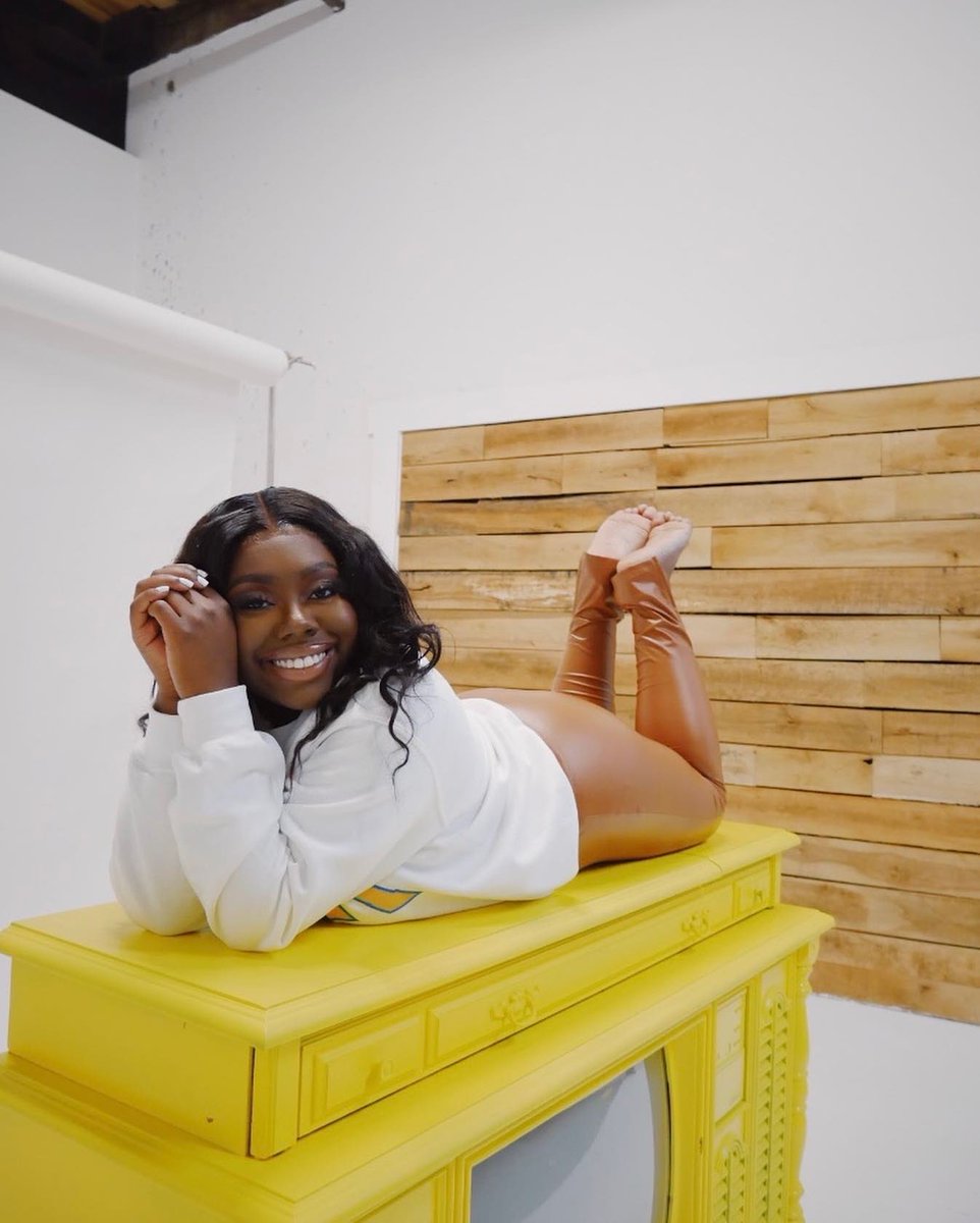 “I’m your biggest fan, California, I’m coming home” 

I am proud to announce that I will be attending UCLA this fall to receive a Master Of Fine Arts in Television and Film Production through the Producers Program the #1 creative producing program in the country🤩 

Go Bruins🐻💛