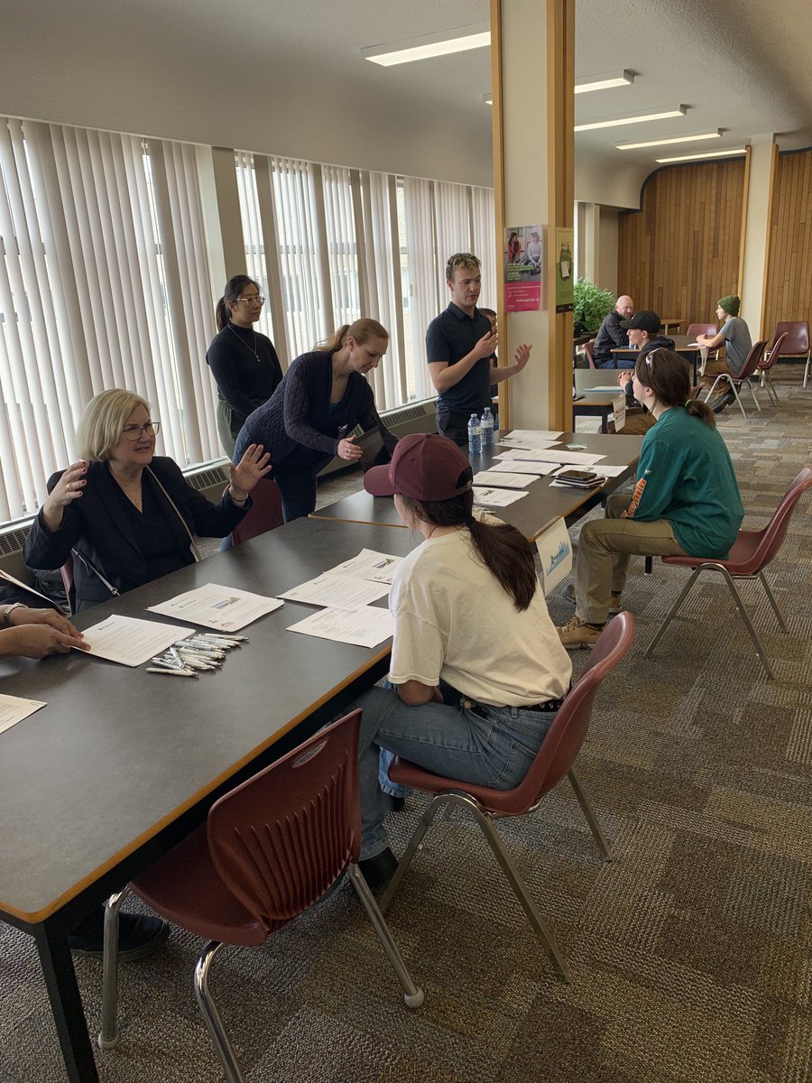 ReneRagetli's tweet photo. Connecting students and summer employment through the Opportunity Fair ⁦@PGSS_Polars⁩ ⁦@SkillsReady⁩ ⁦@SD57PG⁩ ⁦@iwlocal97⁩ https://t.co/SJzsVcyUl7