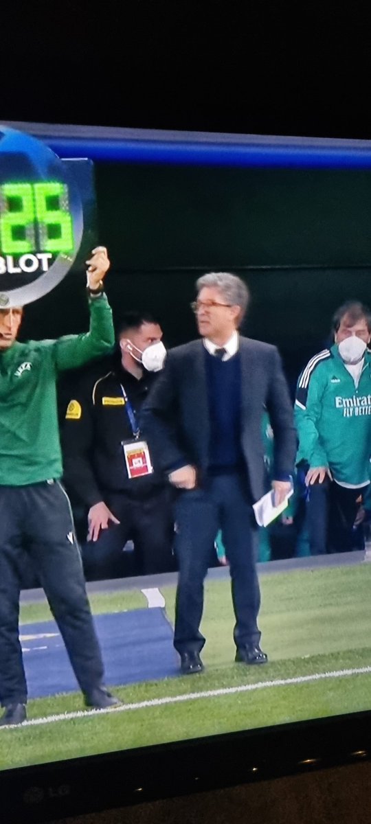 karabatof's tweet photo. #RealManCity
@JLMelenchon : oui j'accepte d'être 1er ministre de Anceloti au réal Madrid puisque je ne peu être entraîneur. https://t.co/hv6KFtgAEN