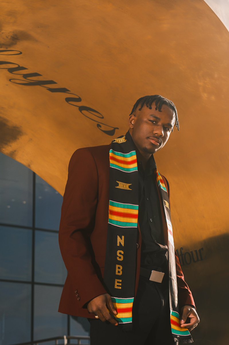 tyrae17's tweet photo. B.S. in Industrial &amp; Systems Engineering @tamu soon… 👨🏾‍🎓 https://t.co/6mwz46z08H