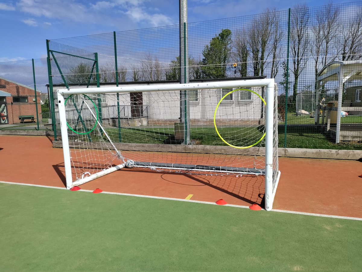 BudehavenPe's tweet photo. Today Y7 had a go at earning points for shooting accuracy in football! ⚽

💥10 points for top corner hoop
💥5 points for either bottom corner
💥3 points for any other area 

💡Peer points can be awarded for great technique and follow through with striking foot 👟 https://t.co/5BbUEGR3GB