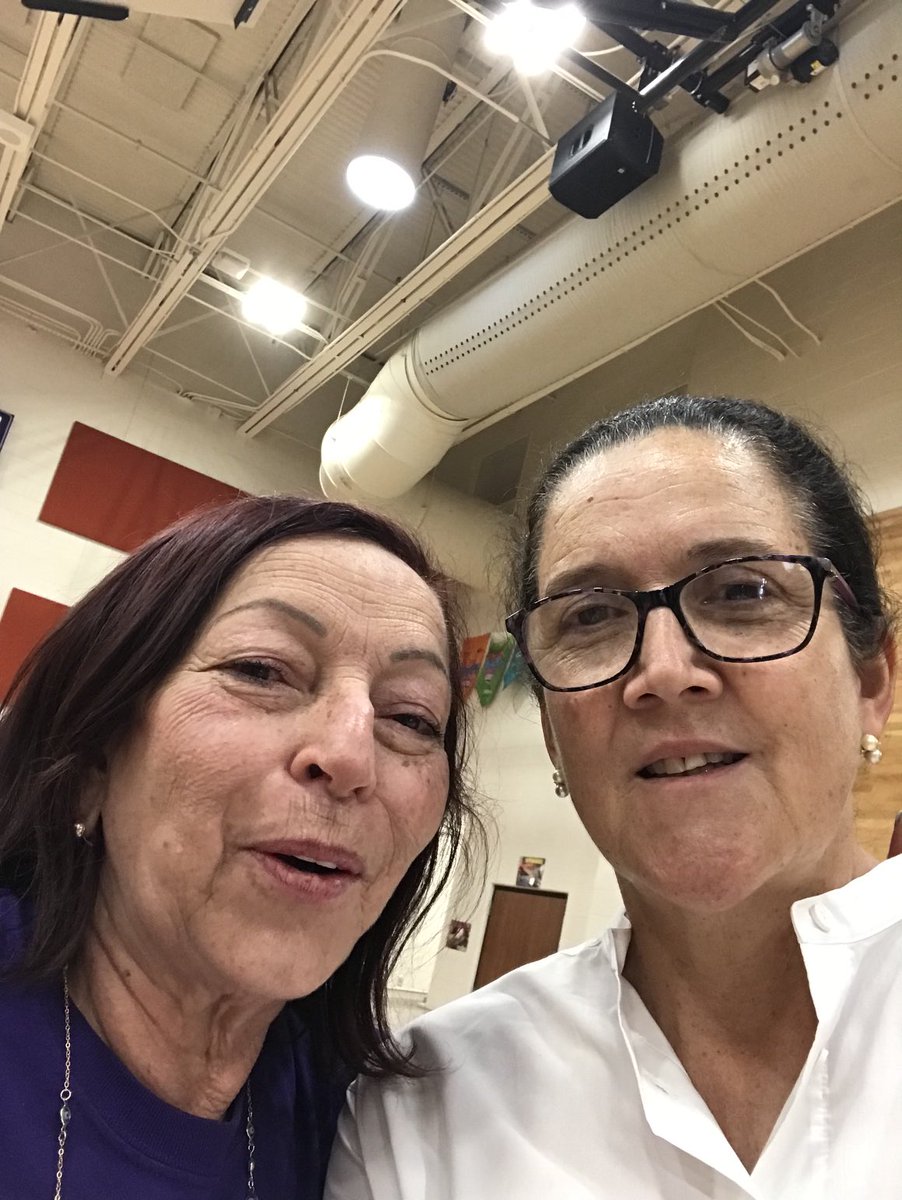 I did not know that Zulay had two Masters in Human Resources WOW 🤩 #jagsney #Genie’sBlueCrew