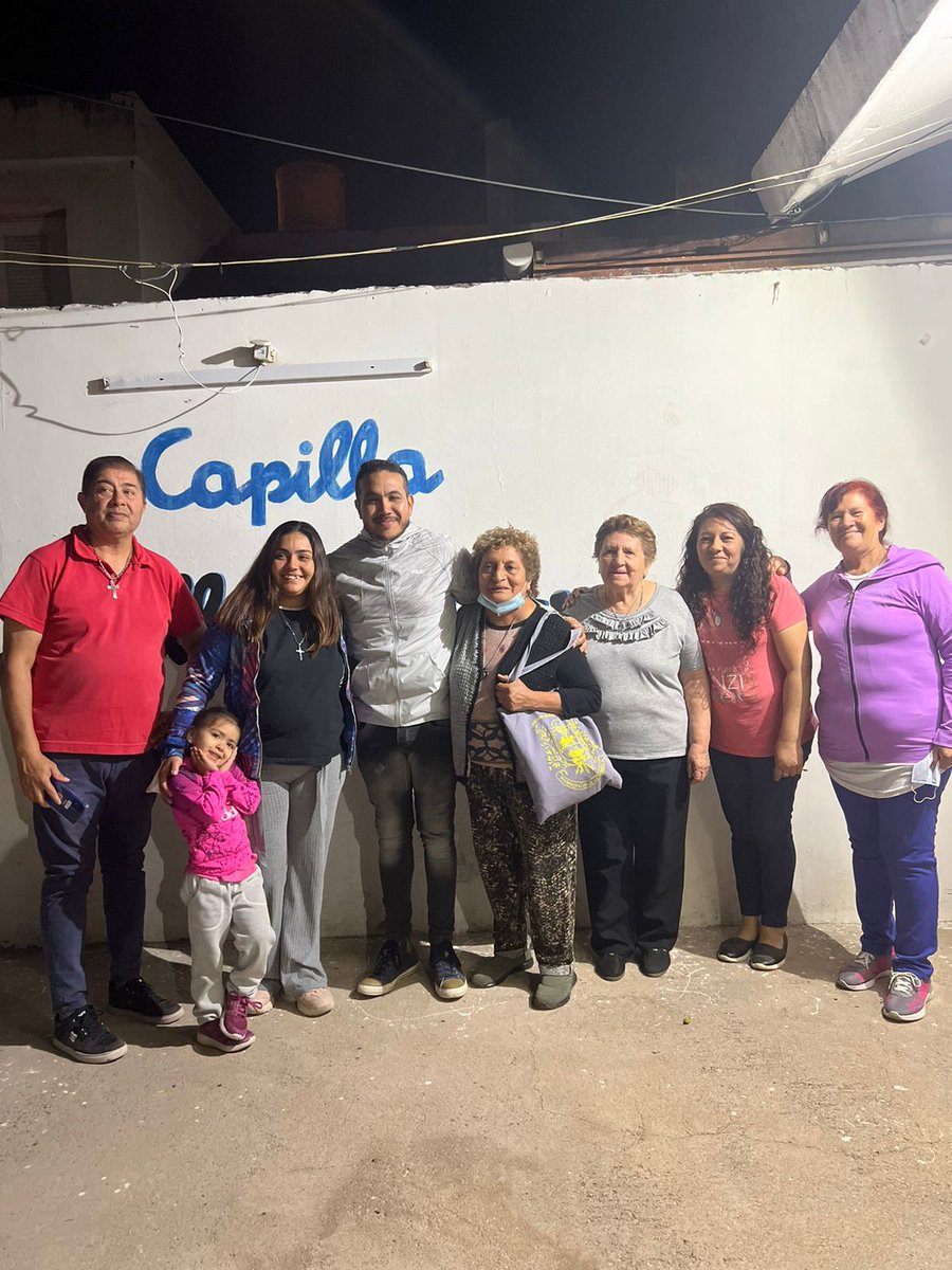 HECTORHERRERAOK's tweet photo. GRACIAS  A LA COMISIÓN DE LA CAPILLA MEDALLA MILAGROSA POR LA INVITACIÓN, ES UN HONOR  PARA  MI CONTRIBUIR CON TAN BELLA INSTITUCIÓN QUE TANTO  HACE POR LA COMUNIDAD  DEL BARRIO SANTA JUSTINA, CON FE Y ESPERANZA  JUNTOS PODEMOS CONSTRUIR UNA CIUDAD MEJOR🤍 https://t.co/ufQ0tcKSCE