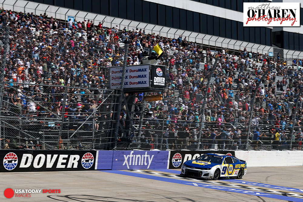 moharenphoto's tweet photo. .@chaseelliott wins the #DuraMAXDrydene400 Monday afternoon at the @MonsterMile. @NASCAR @USATODAY @usatodaysports #imagncontent #NASCAR #CupSeries #MonsterMile #MilestheMonster https://t.co/kpkNYvW7cs