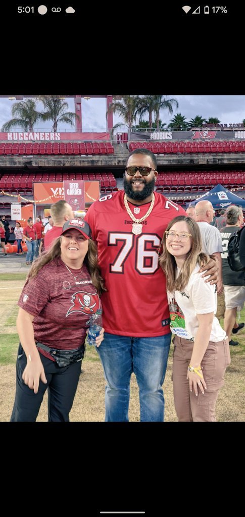 That's right! <a href="/psprincess18/">Jennifer Chamoun</a> we are always rooting for <a href="/DSmith_76/">Donovan Smith</a>