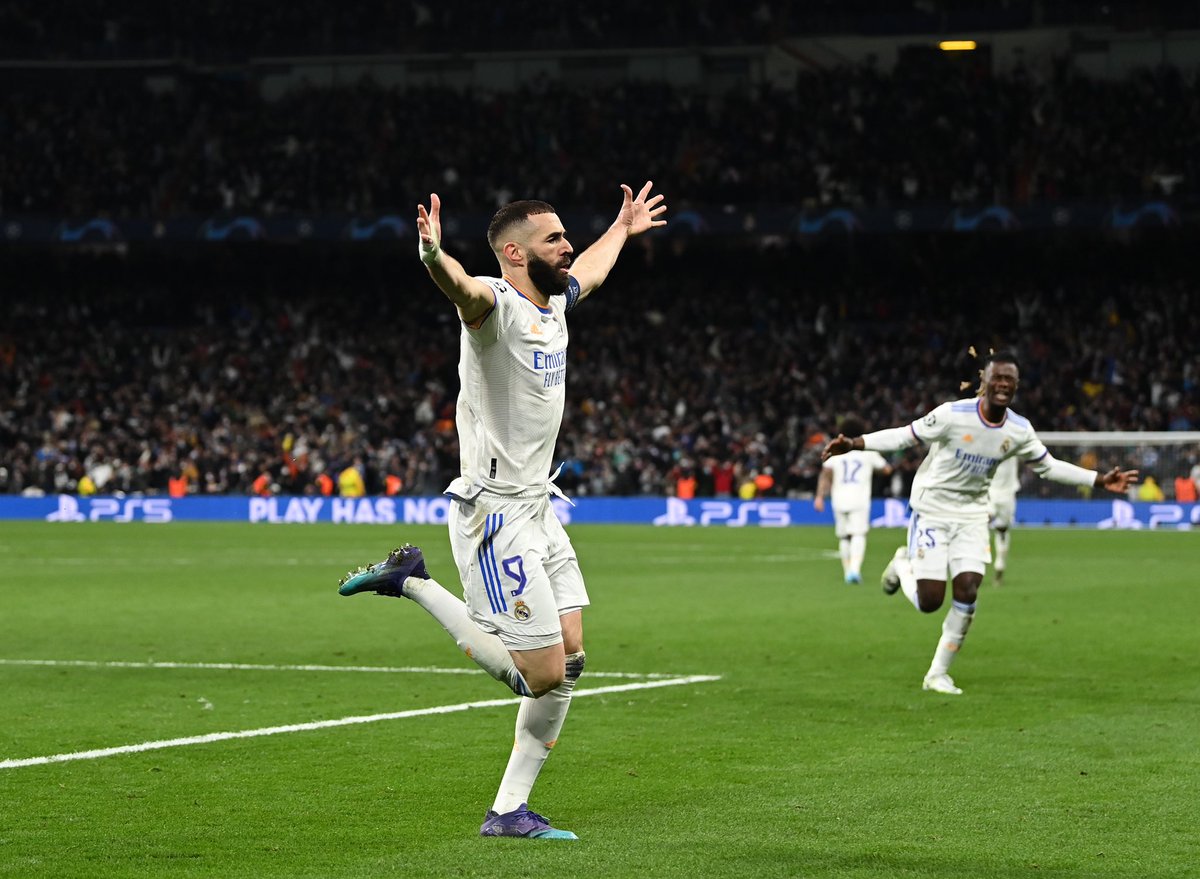 43 goals in 43 official games with Real Madrid this season. 15 goals in 11 Champions League games this season. ⚪️⭐️ #UCL Don Karim Benzema. Incredible.