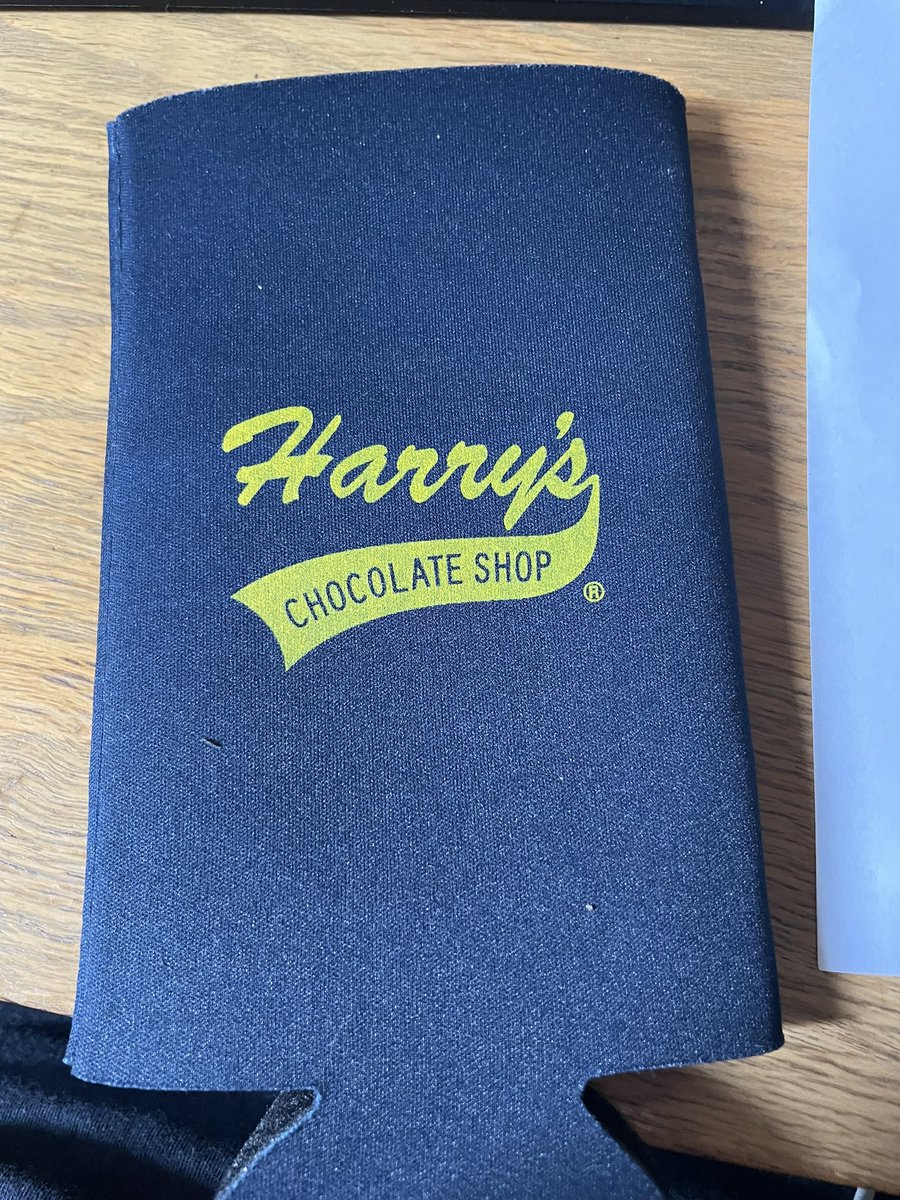 HarrysChocolateShop tweet media