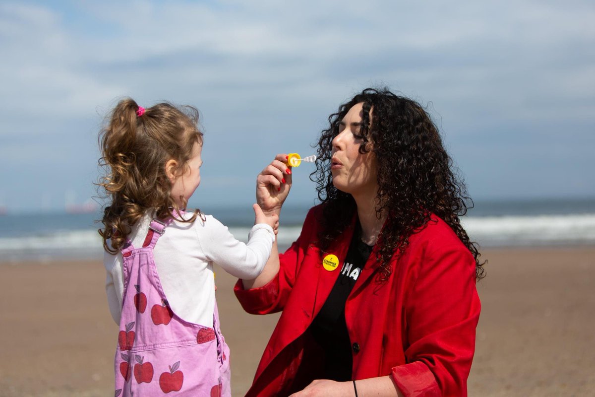 I'm #SNPbecause I can run as a candidate for this year's elections because my daughter and I benefit from the SNP's free childcare policy.

Under the SNP, Scotland can be a place where people have equal opportunities no matter their background or circumstances.