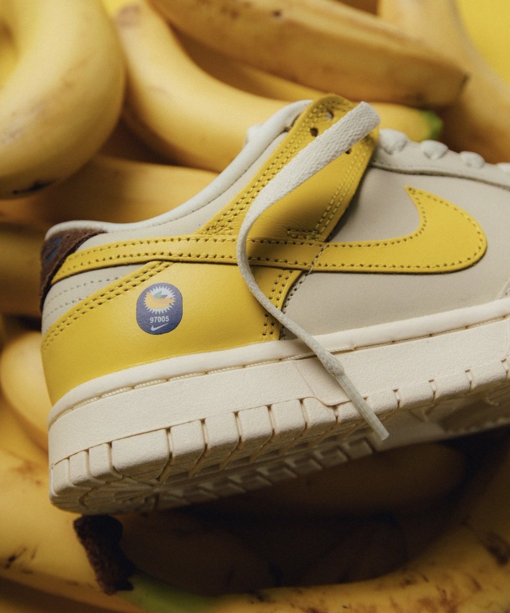 nicekicks's tweet image. “Banana” Nike Dunk Lows. 🍌