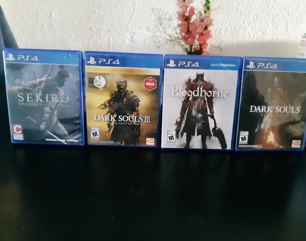 DanielF74364293's tweet photo. From Software te quiero mucho 🖤 https://t.co/xzaSjNrbCD