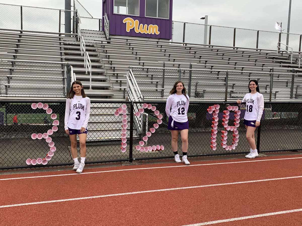 PlumHSGirlsLax's tweet photo. Celebrating our seniors tonight!! 💜🎉🥍 #wewillmissyou @plumgirlslax @plumboroughsd @PlumAthletics https://t.co/M8LWIa3DEp