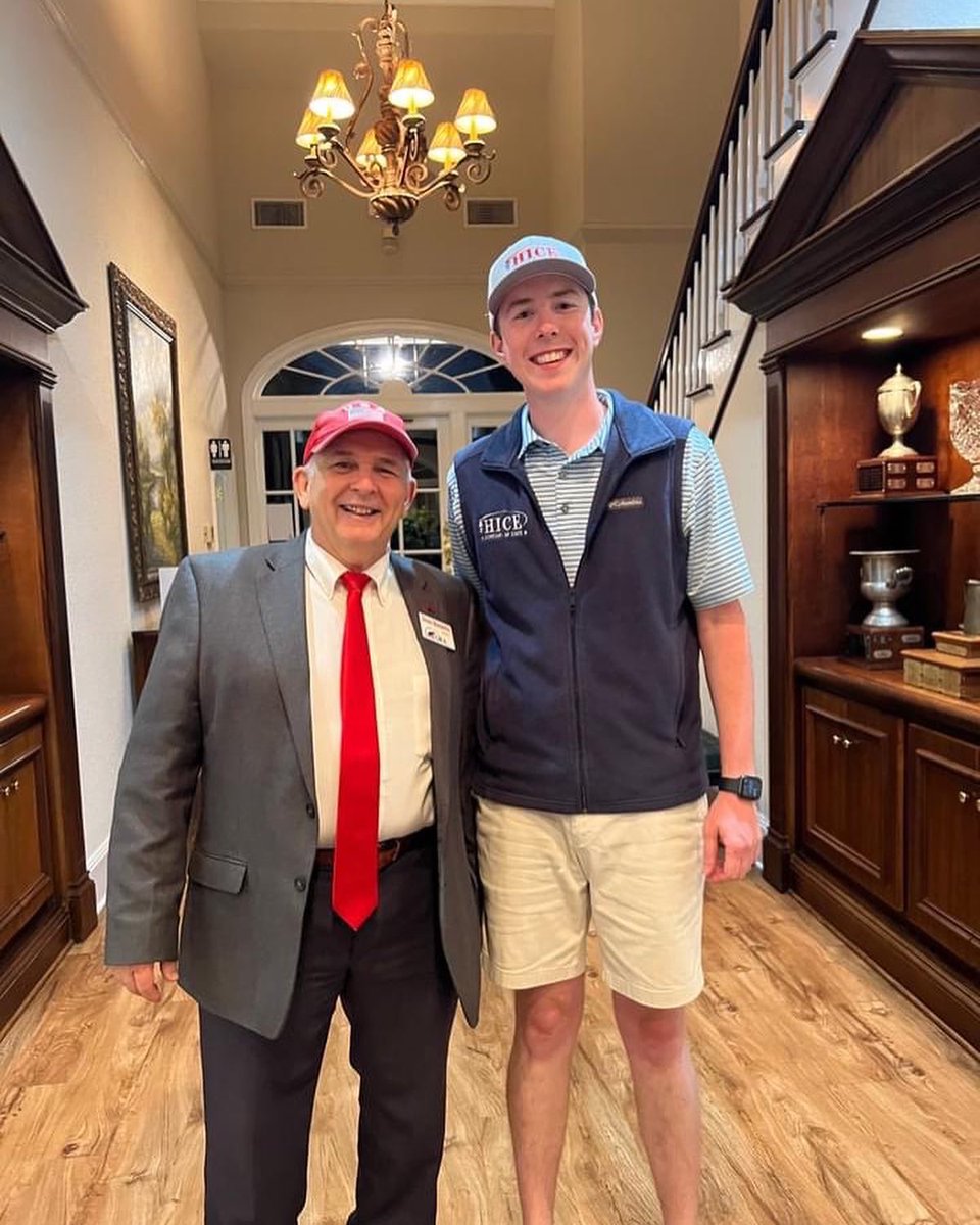 JodyHiceGA's tweet photo. Team Hice had an awesome time with the Southeast Georgia Republican Alliance last night! Thank you to President Dean Burnette for inviting us. 

It's always great to share our message with Georgians who are ready to #BootBrad and #RenewIntegrity in our elections! https://t.co/gXO9SF89mg