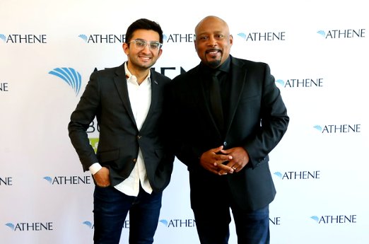 itsaaqib's tweet photo. It was a pleasure to meet you @TheSharkDaymond. Maybe next time, I'll pitch @playlightpong to you on Shark Tank! #bbbs22 https://t.co/RHAkDCycU8