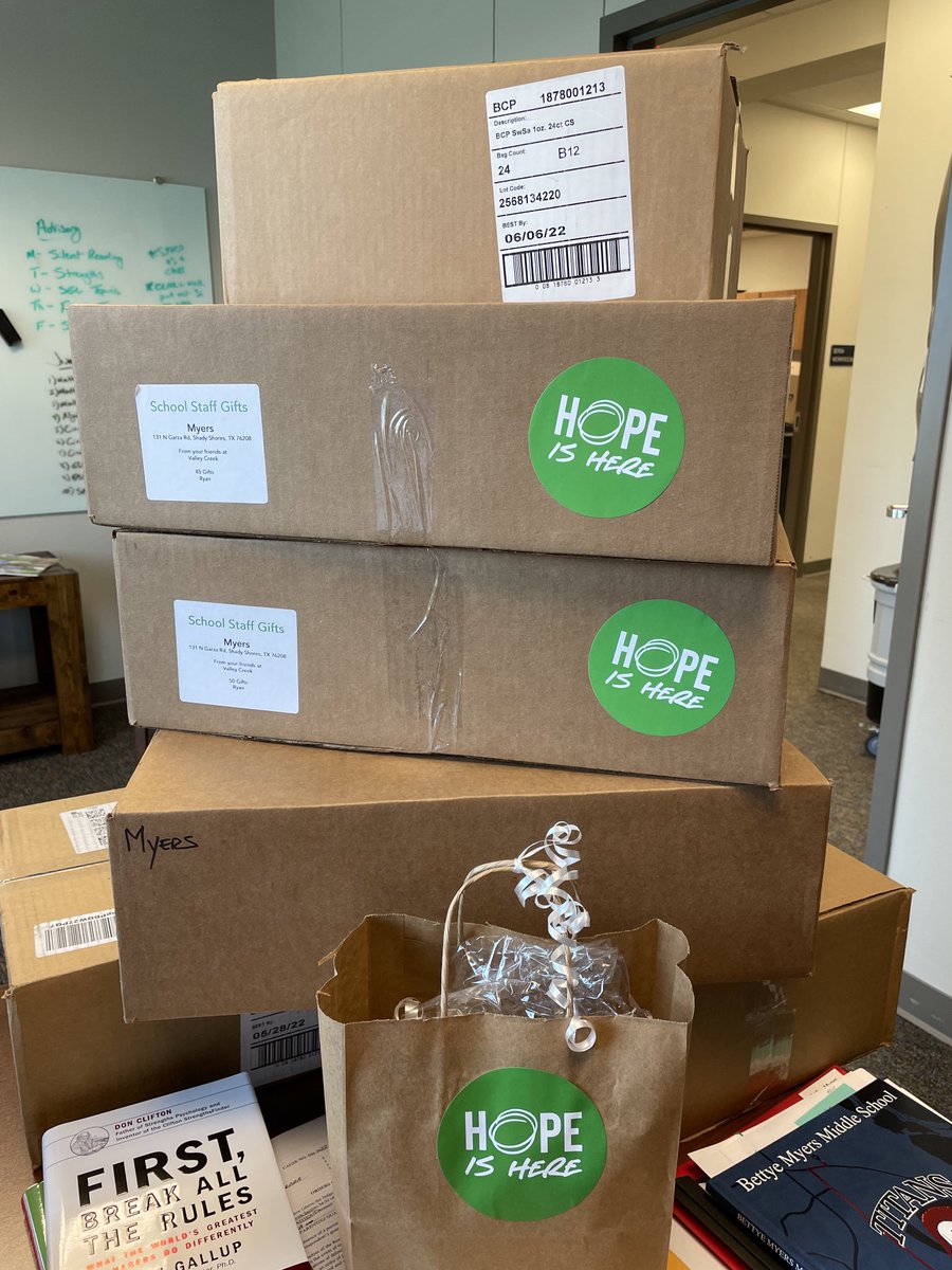 A HUGE thanks goes to Valley Creek Church for beautifying 3 workrooms and supplying our teachers with snacks! We can’t thank you enough. #OneHeartbeat ⁦<a href="/BMyersMS/">Bettye Myers MS</a>⁩ ⁦<a href="/valleycreek/">Valley Creek Church</a>⁩