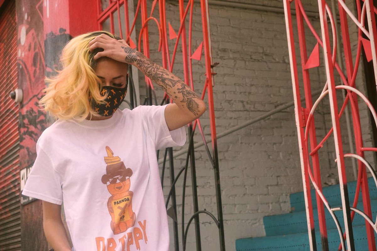 Pahndablac's tweet photo. Stay Dripped out 🐼🍯🍯 with the #DrippyPahnda Tshirt and #Drippymask by #Pahndablac 🐼🍯
https://t.co/eXAABr4F4U 🐼✖ 
#streetwear #streetfashion #fashion #streetstyle #style #clothingbrand #Wednesdayvibe #anime #manga #panda #art #tshirts #drip https://t.co/wQtiGcwZzz