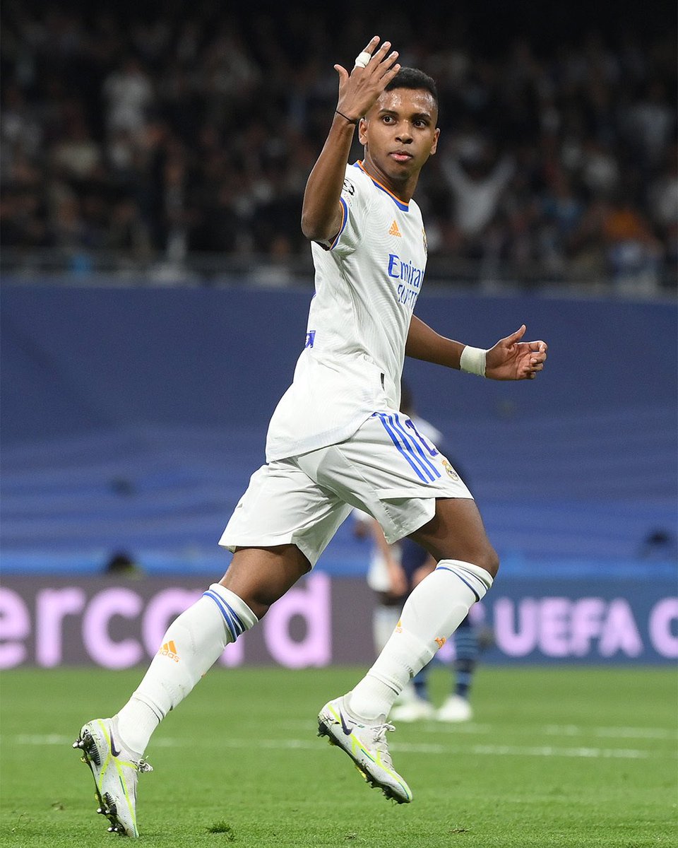 Dr_SaadSubah's tweet photo. نجوم الليلة و نجوم الريمونتادا 
ألف مبروووووك للمدريديستا 🤯 
الميرينغي إلى نهائي الأبطال للمرة 17 🏆 

#RealManCity 
#To_Paris 🇫🇷 

#HalaMadrid 👑 💪🏻 https://t.co/BOrqUwAAMa