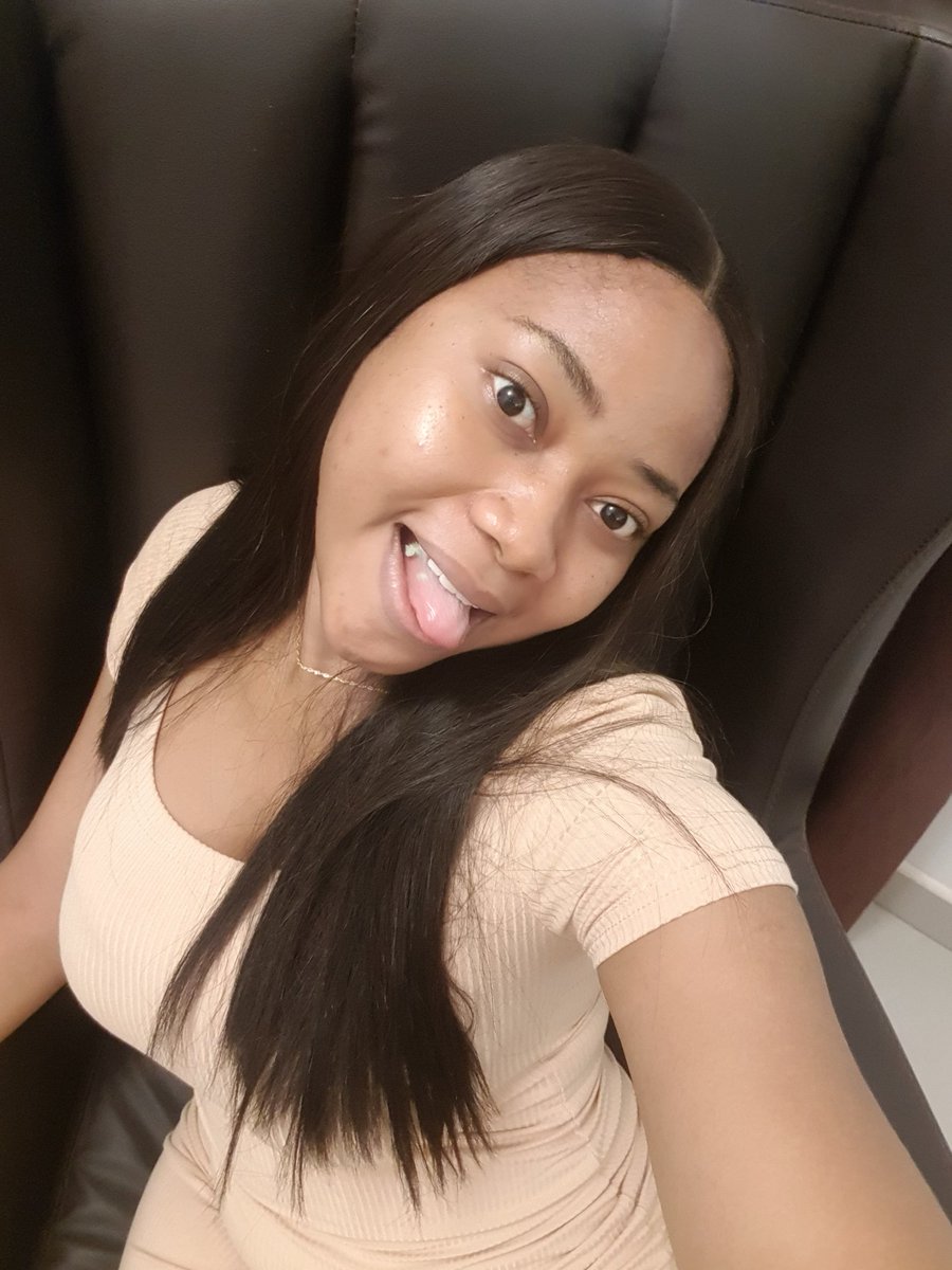 JAYNE_CLAIRE__'s tweet photo. A beauty and a full spec but them dey serve me breakfast 😂😂😂😂

Don't scroll without liking..💃

#RealMadridManchesterCity 
#Heartstopper #JohnnyDeppVsAmberHeard https://t.co/qtjtUtKhN1