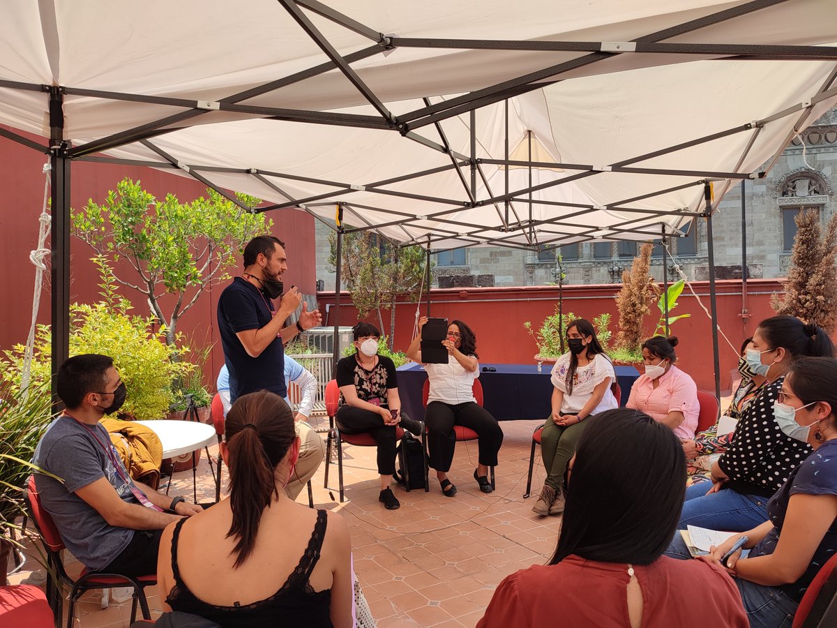 PODERlatam's tweet photo. En el marco de actividades del @Worldsocforum, hoy se llevó a cabo la mesa de diálogo que convocamos junto a personas defensoras de la Sierra Norte de #Puebla, donde compartimos experiencias sobre la organización comunitaria y la defensa del territorio.🙋🏾‍♀️🙋🏻‍♂️

👇🧵 https://t.co/aHoRmSnRnN
