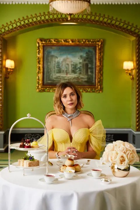 LizzieContent's tweet photo. Elizabeth Olsen for Harper's Bazaar. https://t.co/kZnNwgDagJ