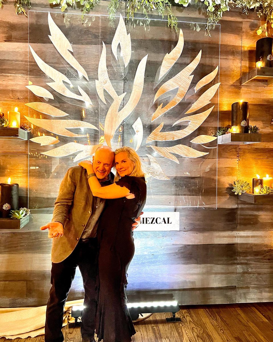jimcramer's tweet photo. Marriage and money are often tough to navigate together, but Lisa and I have found a way that works 

https://t.co/r5rtFNezFm https://t.co/fh9fuXTMcR