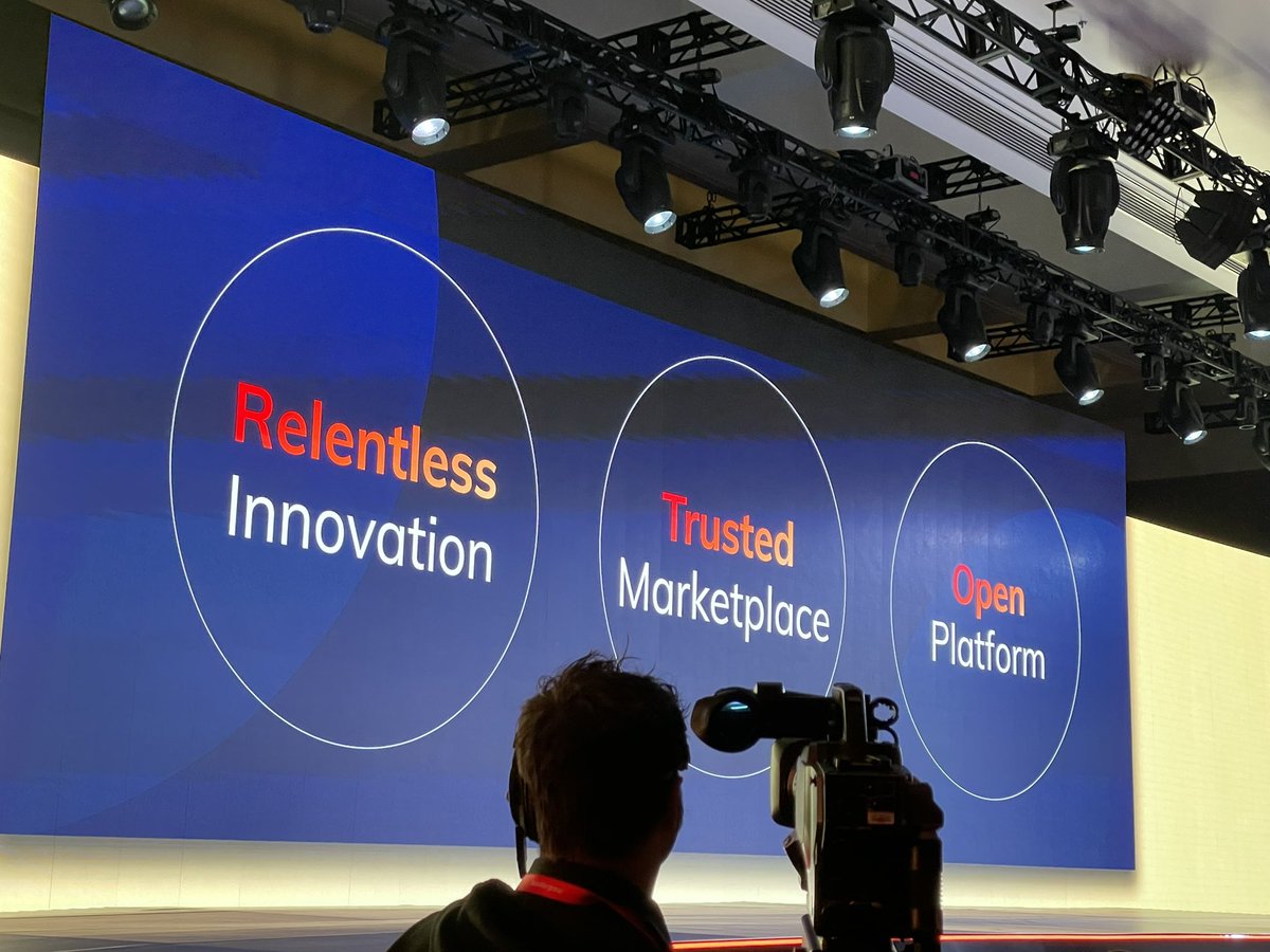 Mamtha Banerjee (NOT the politician) tweet media