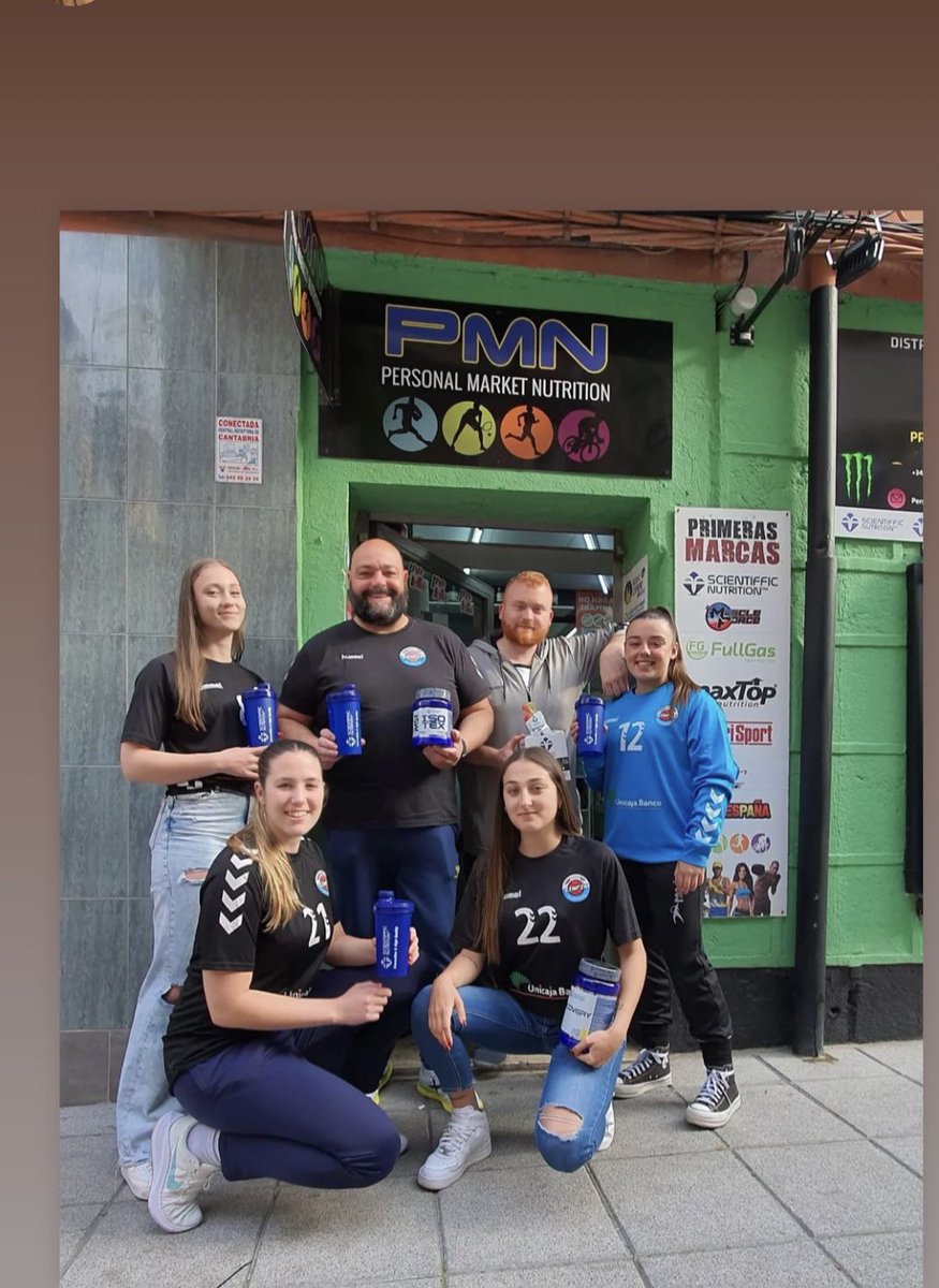 mimomimon_6's tweet photo. Muchas gracias a #Personalmarketnutrition por el apoyo que da a nuestras jugadoras!! Van a llegar a tope para la fase de ascenso!! https://t.co/1gfblTv4os