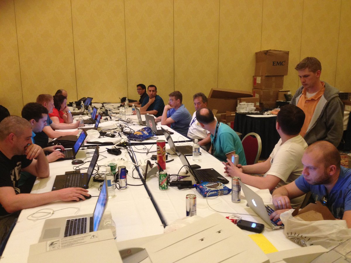 👨🏻‍💻Phil Bradham tweet media