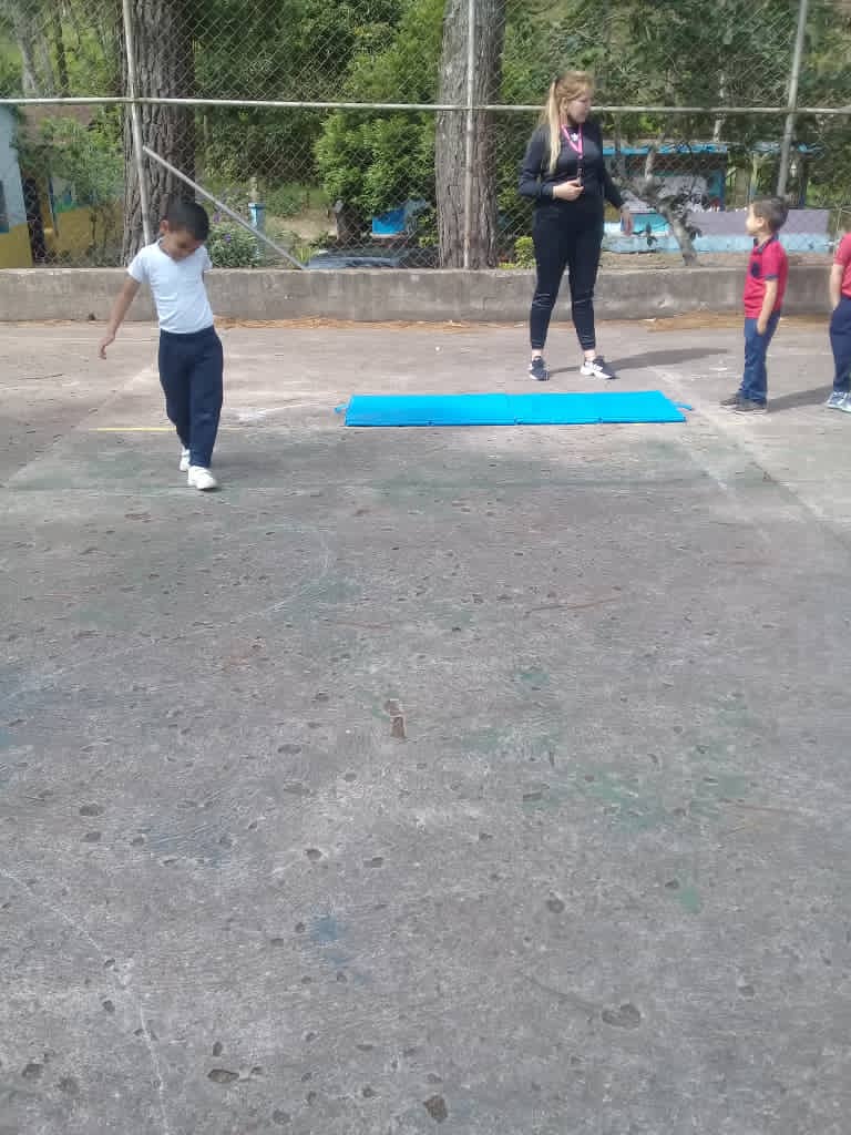 Clase de Educacion física UEN El Fical @MPPEDUCACION
<a href="/_LaAvanzadora/">Yelitze Santaella</a> <a href="/yelitzePSUV/">Yelitze</a>
@ZonaEducTachira
<a href="/Berzabethg1/">Berzabethgandicaoficial</a> <a href="/DGEFDMPPE/">Dirección General De Educación Física Y Deporte</a>
<a href="/COMUNIDADESED15/">DIV. COMUNIDADES EDUCATIVAS TÁCHIRA</a>
<a href="/edward_arellano/">edward saint</a>
<a href="/DorisJi32185292/">Doris Jimenez</a>
<a href="/Arnaldo34696122/">ARNALDO GUZMÁN</a> <a href="/d196c9969b8e49a/">Andreina Escalante</a> <a href="/cra_andrebello/">Cra Municipio Andrés Bello</a> <a href="/RedAndresBello/">Red Educativa Andrés Bello</a>