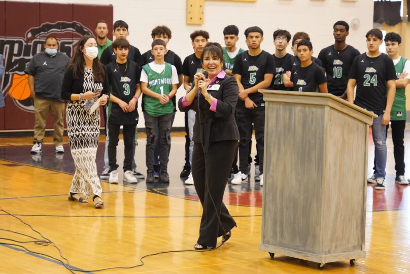 SocorroISD's tweet photo. #TeamSISD's @BSybert_PK8 was recognized as a Texas School to Watch by the National Forum to Accelerate Middle-Grades Reform and the Texas Association of Secondary School Principals. @BSybert_PK8 will be recognized nationally in Washington D.C. in June. https://t.co/ovrMFdTOXu