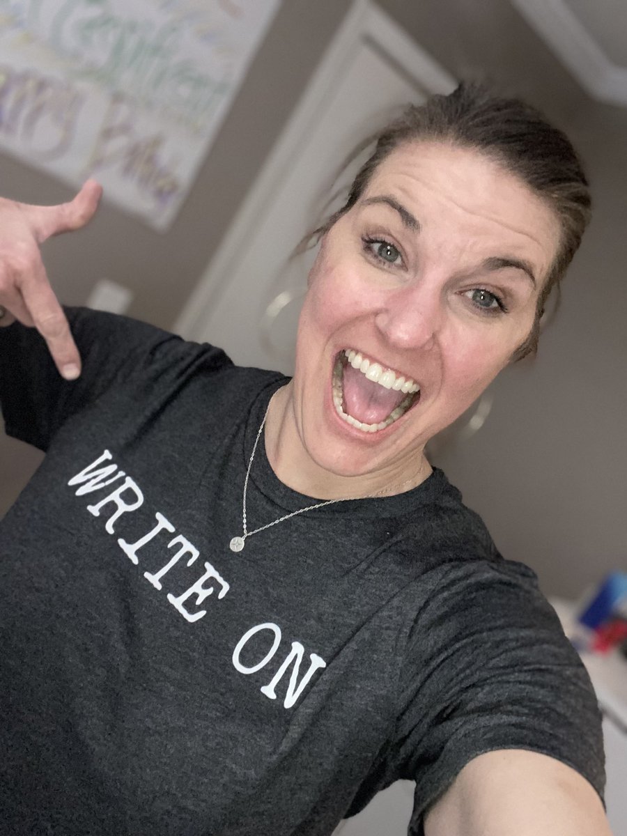 You know you a certified teacher dork when you wear this to a full day district wide literacy meeting.<a href="/theSMSD/">SM School District</a>  thank you again <a href="/KRidgway512/">Kristin Ridgway</a>