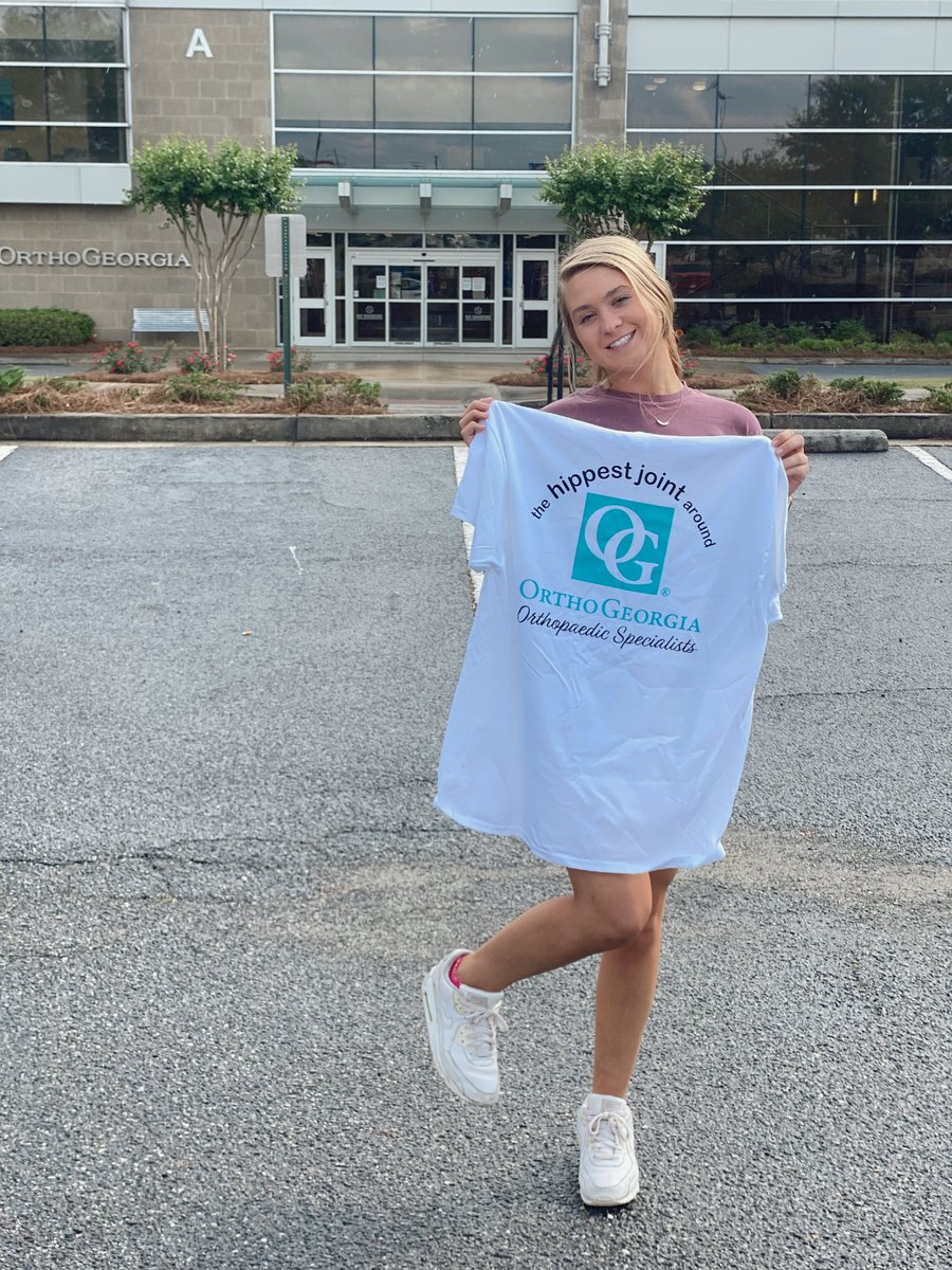 ciara20stephens's tweet photo. OFFICIALLY CLEARED!! I’m so excited to be released to play again after 10 months. So thankful to everyone that supported me along the way 🤍😁 #orthoGA #readytowork https://t.co/8KuwTdRbwI