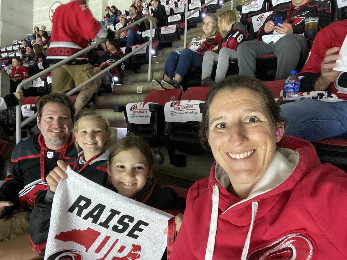 #caniacsmiles #protectyourears