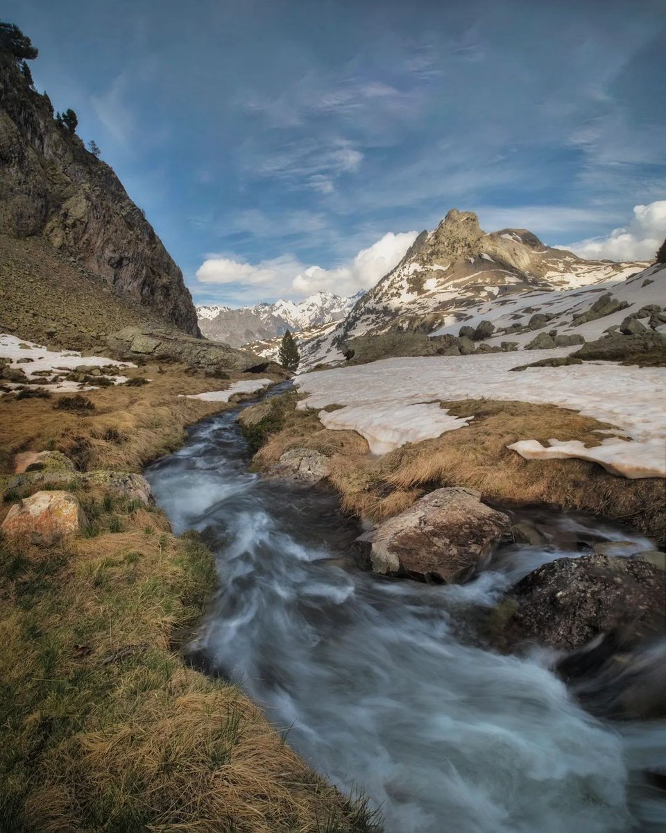 Valle de Tena

📸Ig: jesus_brb