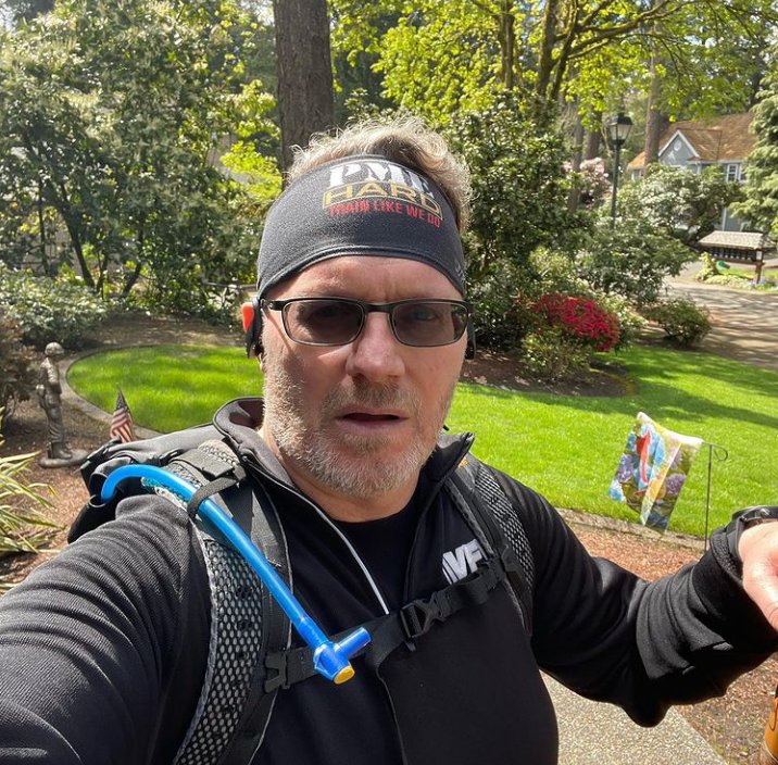 jacktabt's tweet image. 10 Plus Miles Hike with 25lb load today! BOOM 💣 

#WELLNESS #STAYFIT #Military #InfluencerMarketing #MILITARYINFLUENCER #SayNoToWar #DRINKWATER