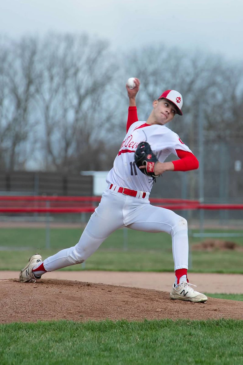I’m excited to announce my commitment to Henry Ford College. Thank you to my family, friends and teammates who helped me achieve this! <a href="/GI_RedDevils/">Grosse Ile Red Devils Baseball</a> <a href="/mgarza912/">Mario Garza</a> <a href="/rickdorn6/">Rick Dorn</a> @HFHCCBaseball <a href="/EJRL45/">Reeks</a>